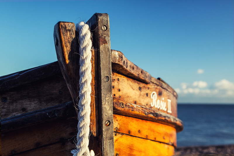 weathered, boat, Kent, fishing, coastline, no people, outdoors, day, sea, blue, beach, sunny day, deterioration, Deal, mode of transportation, 4K, transportation