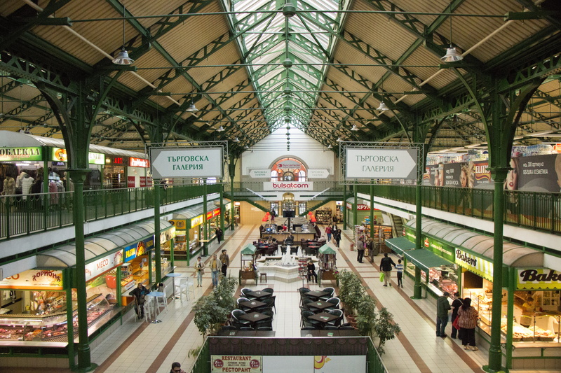 rail transportation, sofia, market, indoors, crowd, purchase, group of people, train - vehicle, indoor market, travel, city, marketplace, train, architectural column