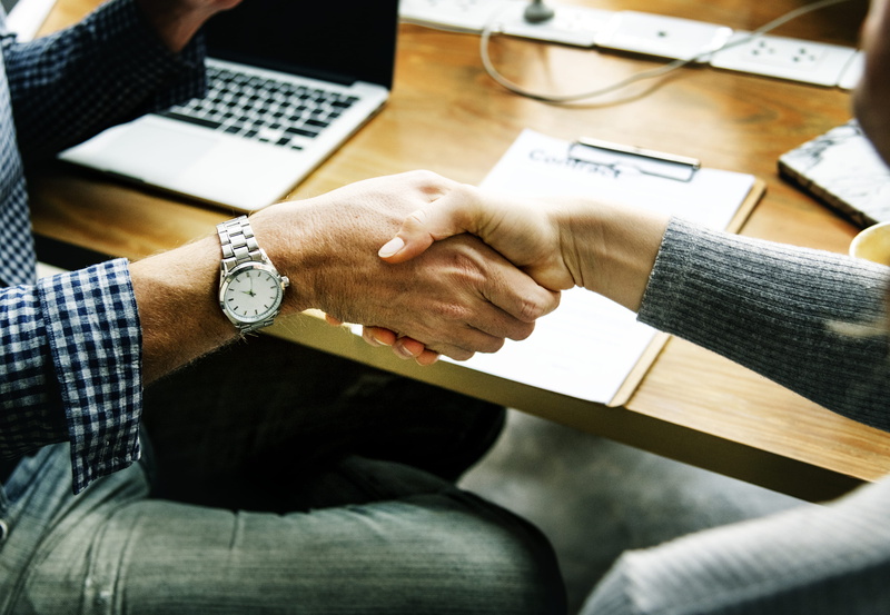 human body part, business deal, meeting, investment, closeup, handshake, colleague, males, agreement, gesture, laptop, achievement, 4K, connection, deal
