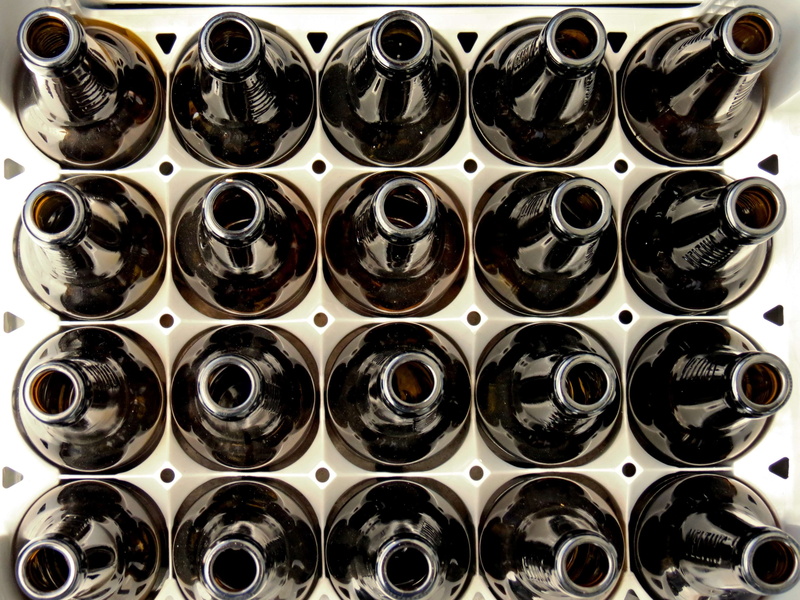 glass, brown, no people, glass - material, brown glass, food and drink, alcohol, in a row, wine cellar, beer bottles, indoors, refreshment, side by side