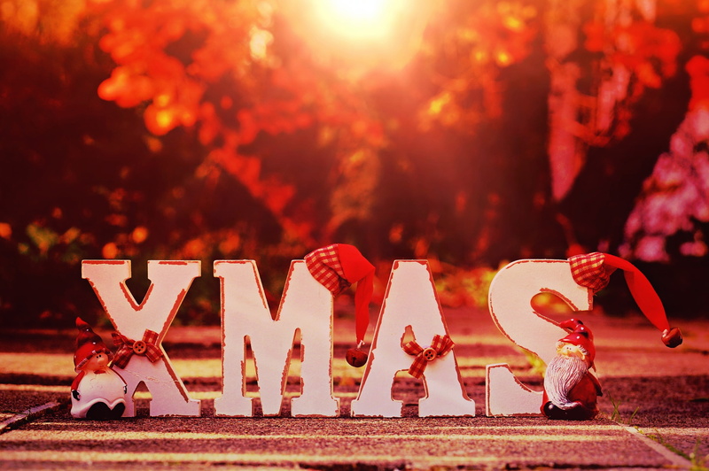 snowman, chinese new year, greeting, tree, celebration, gift, sunlight, defocused, autumn, backgrounds, arts culture and entertainment, christmas, ornaments