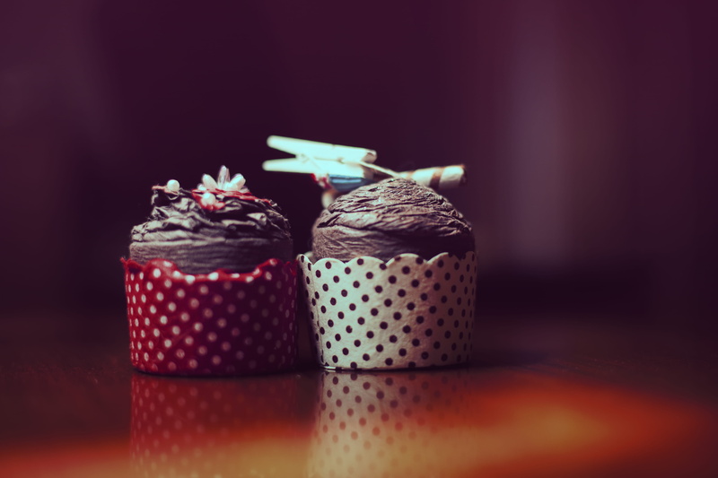 standees, two, paper, close-up, cupcakes, colored background, focus on foreground, surprise, emotion, 5K, polka dot, paper cakes, creativity, no people