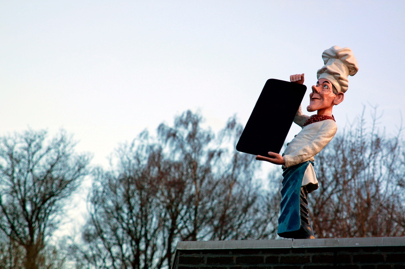 male, males, 4K, outdoors, copy space, exercising, standee, day, adult, food, holding, delicious, menu, statue, sport, standing, cook, lifestyles, chefs hat