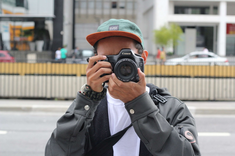 camera - photographic equipment, outdoors, technology, focus on foreground, sao paulo, activity, sp, photography themes, photographing, day, street, occupation