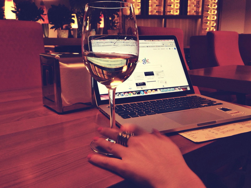 finger, laptop, alcohol, pro, using, near, desk, red wine, working, wireless technology, human body part, internet, wireless, man, macbook, one person