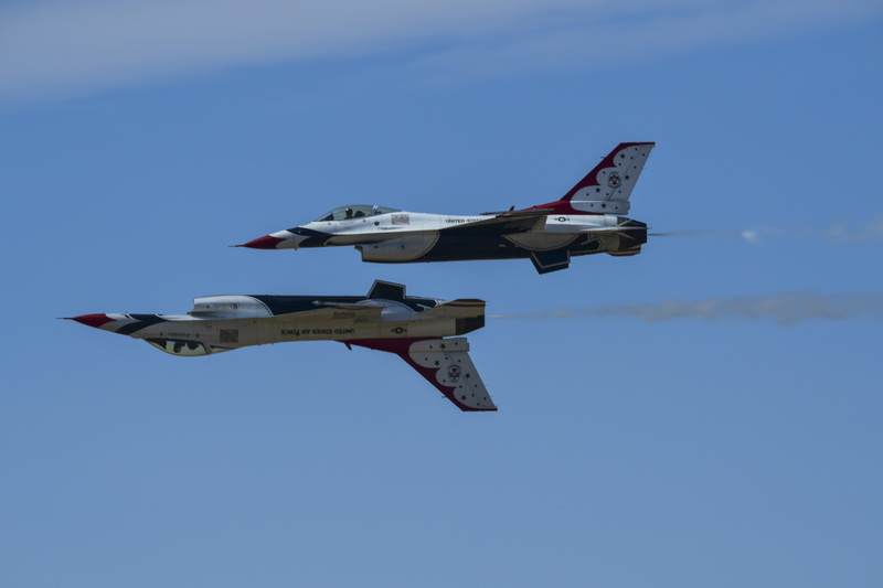 plane, air force, on the move, nature, single object, transportation, stealth, aviation, military airplane, demonstration, aerial show, motion, fighting falcon