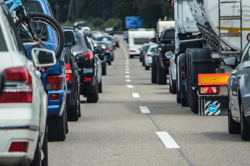 in a row, tail lights, road, 5K, trace, transportation, marking, motor vehicle, incidental people, roadway, vehicles, taillights, direction, mark, jam