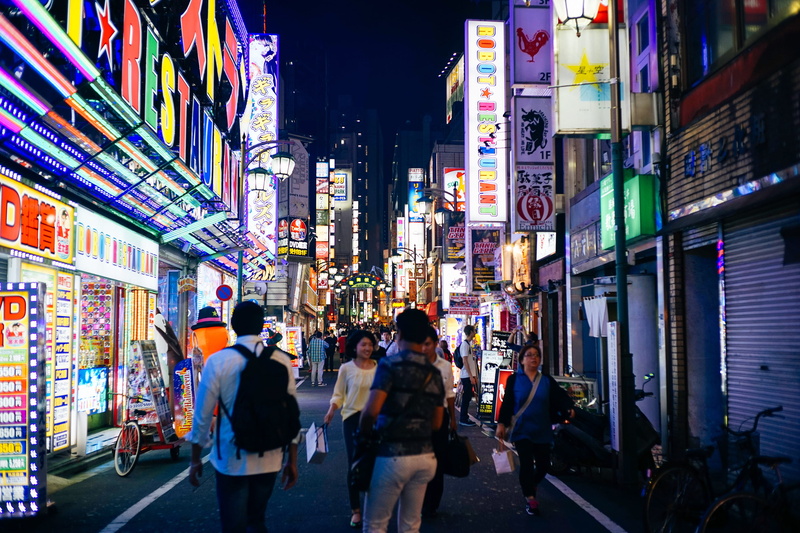 architecture, skyscraper, shijuku, walking, crowd, tokyo, 2K, city life, building, philippines, built structure, makati, group of people, people, japan