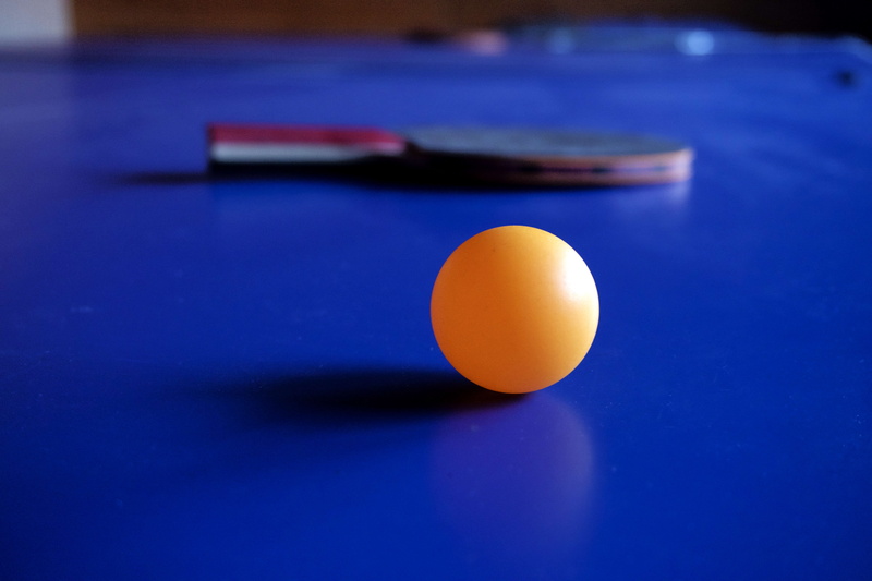 healthy eating, macro, pool - cue sport, no people, pool ball, blue background, table tennis, pool cue, sport, racket, studio shot, purple, blue, food