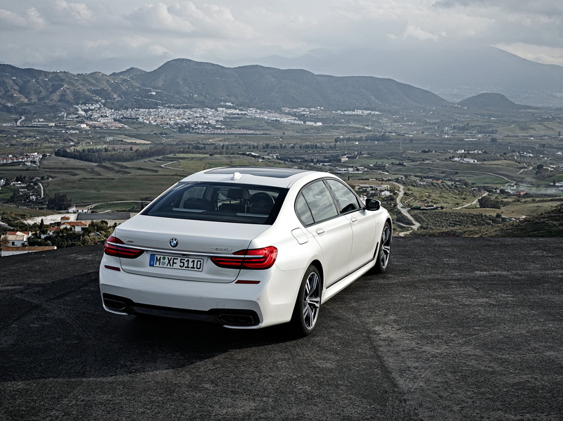 environment, outdoors, cloud - sky, land Vehicle, road, drive, travel, mode of Transport, white, asia, new, crossover Utility Vehicle, car, xdrive, mountain