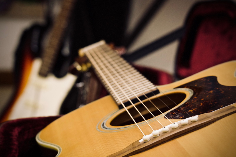 music, jazz, guitarist, arts culture and entertainment, band, rhythm, acoustic guitar, classical style, listening, 5K, musical instrument string, fretboard