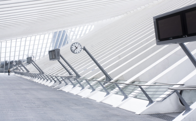 building, technology, nature, modern, railing, sign, staircase, built structure, white, architecture, communication, day, low angle view, gray, empty, pedestal