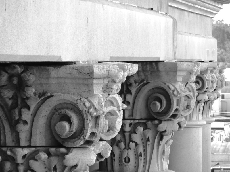 black-and-white, building exterior, pillars, transportation, no people, wheel, metal, built structure, close-up, 4K, history, old, columns, mode of transportation