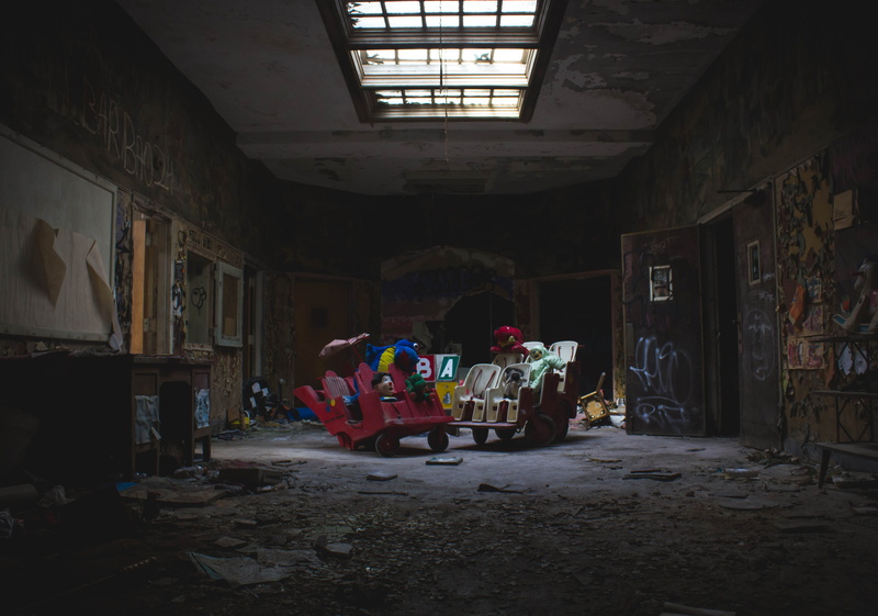rockland, white, real people, bad condition, 4K, psychiatric, sitting, day, pedestal, decline, deterioration, creepy, desk, playroom, built structure