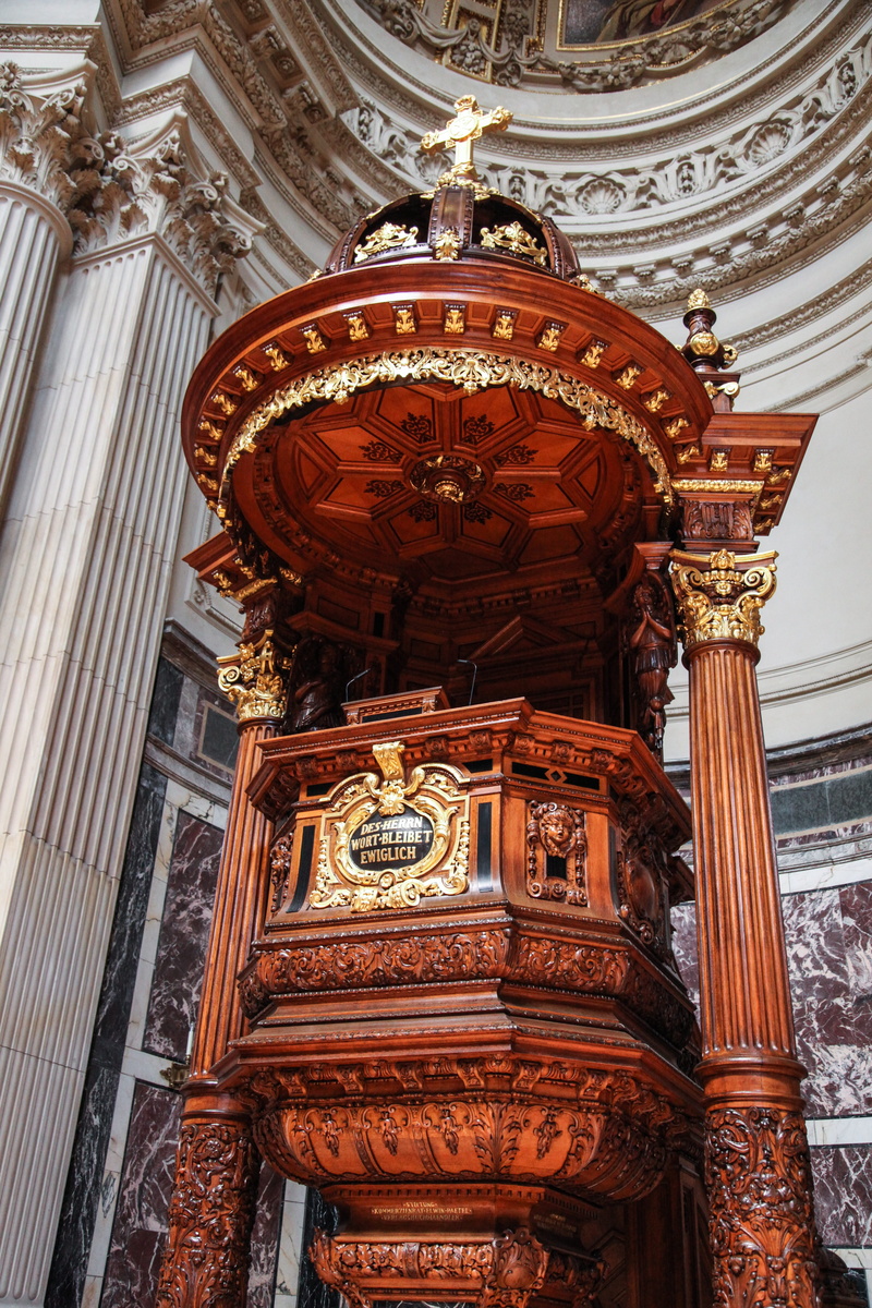 worship, community, lecture, building exterior, orator, the past, history, religious, religion, low angle view, pedestal, place of worship, interior, ceiling