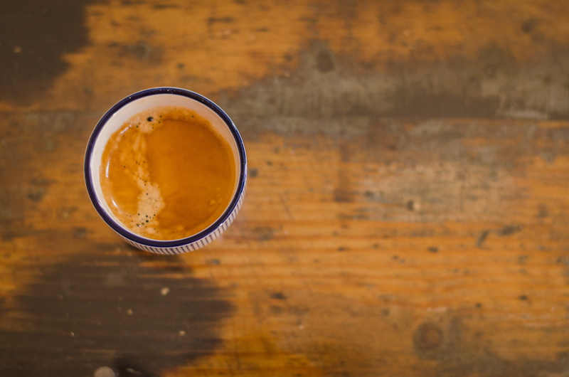 wood - material, drink, directly above, focus on foreground, espresso, circle, aroma, in the morning, mug, coffee shop, breakfast, no people, brown, caffeine