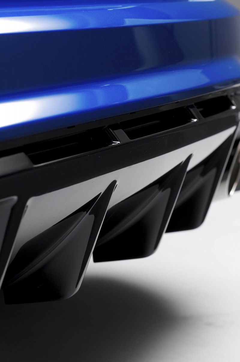 music, computer, macro, technology, extreme close-up, 2K, arts culture and entertainment, ford, luxury, close-up, router, internet, rs, black color, cable