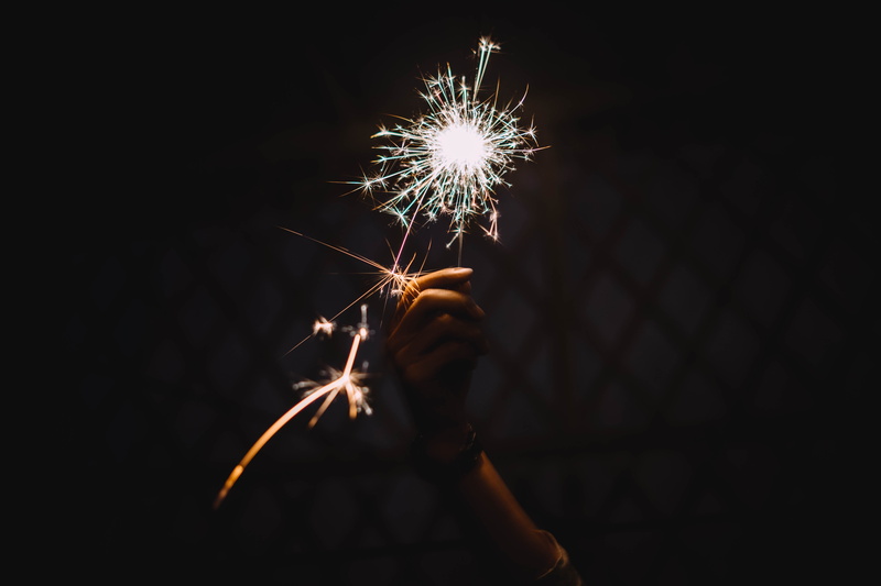 bengali fire, holiday, sparks, 5K, hand