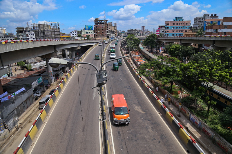 outdoors, connection, transportation, cityscape, built structure, land vehicle, transportation system, motor vehicle, high angle view, traffic, bridge - man made structure