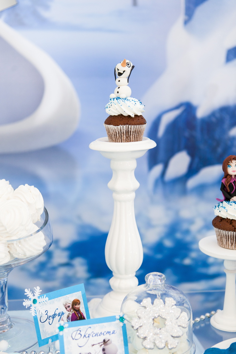 candy bar, food, icing, idea, blue, unhealthy eating, sweet Food, dessert, sweet, food and drink, Jewelry, still life, design, table, christmas, freshness