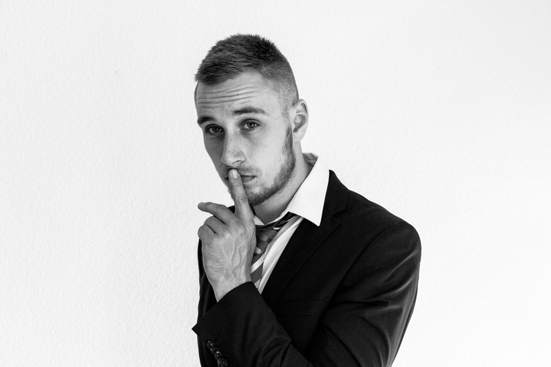 thinking, thoughts, leadership, adult, 5K, suit, male, black, white background, ceo, men, contemplation, one person, white, young, business person, dude