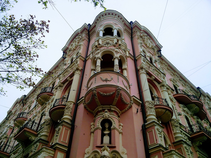 pink, no people, low angle view, religion, the past, clear sky, history, odessa, spirituality, built structure, arch, millennial pink, outdoors, sky, building exterior