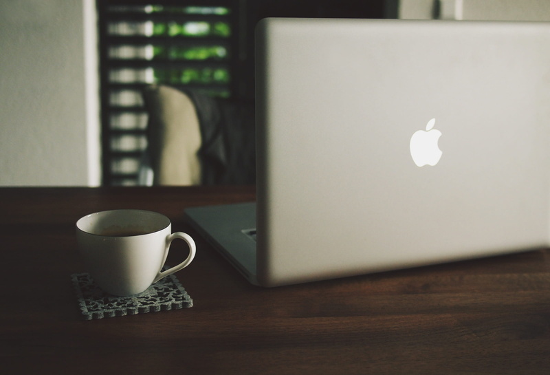 white, equipment, crockery, wood, start-up, technology, screen, notebook, tea, modern, still life, table, desk, apple, coffee, no people, food and drink