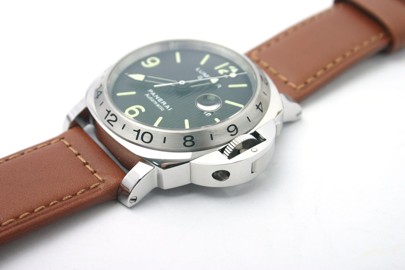 luxury watch, panerai, alloy, metal, wrist, leather, timer, sport, 2K, clock, white background, no people, equipment, steel, watch, indoors, time, close-up
