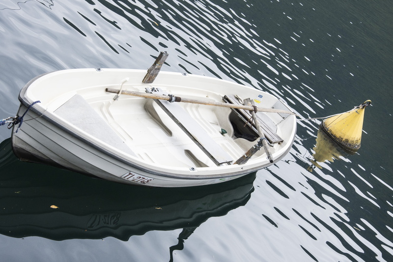 destruction, no people, sinking, oar, outdoors, anchored, nautical vessel, Switzerland, Lake, high angle view, transportation, Barca, wood - material, 5K
