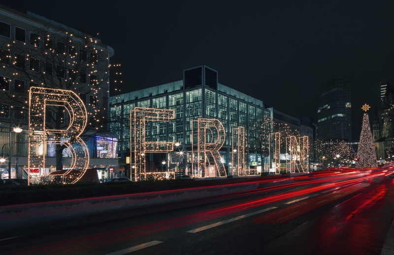 no people, skyscraper, blurred motion, 5K, financial district, long exposure, nightlife, christmas market, kurfürstendamm, illuminated, building exterior