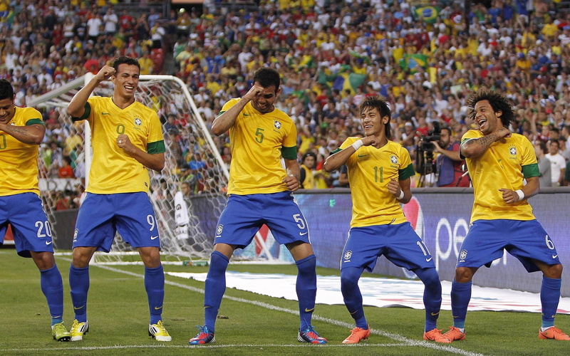 desktop, positive emotion, match - sport, team sport, stadium, adult, world, yellow, soccer player, s, fifa, th, incidental people, competition, cup, group of people