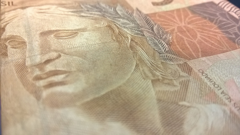 economics, paper, brazilian, coin, savings, money, no people, business, sign, brasil, pattern, banking, economy, rich, close-up, selective focus, cash