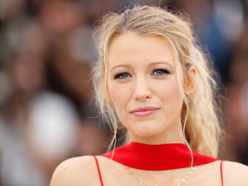 4k, blake lively, real people, lifestyles, looking at camera, young women, portrait, young adult, girls, beauty, hair, 5K, 5k, close-up, hairstyle, front view