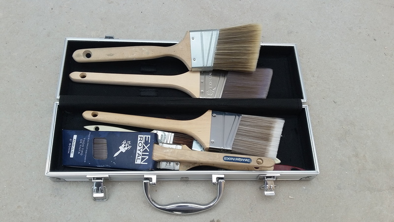 group of objects, 2K, directly above, work tool, tool, office supply, indoors, brush, equipment, metal, day, variation, stack, close-up, high angle view