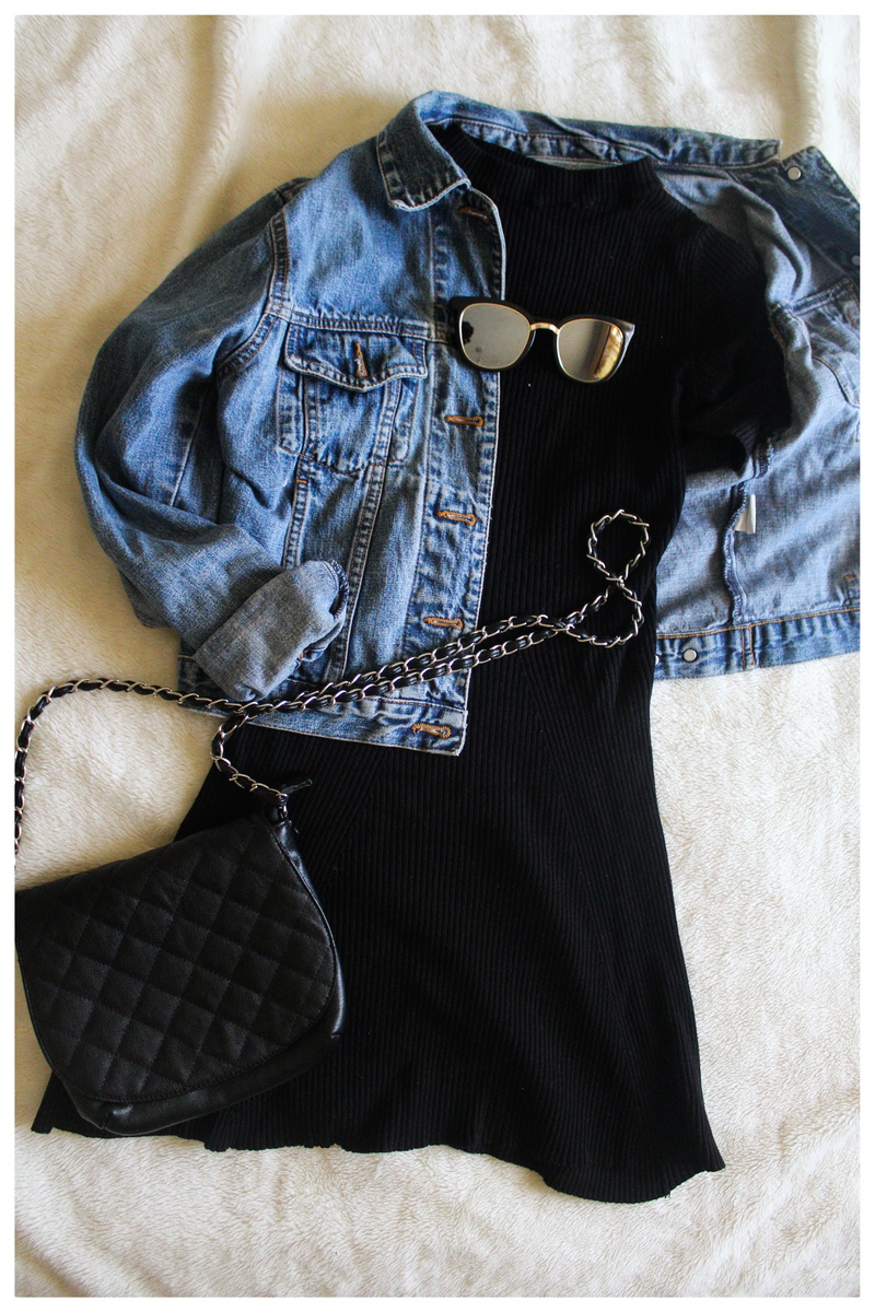 accessories, human, fashion, spoke, midsection, jacket, quiver, bag, still life, indoors, sash, money, saddle, buckle, wallet, clothing, 5K, leather, apparel