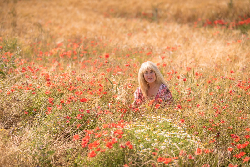 blond hair, grass, Calm, people, adult, young, cereals, environment, landscape, Soledad, young adult, hair, field, women, portrait, happy, teenager, long hair