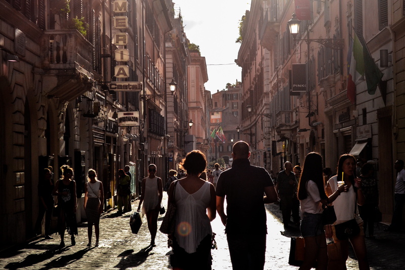 incidental people, man, real people, alley, outdoors, travel, tourists, large group of people, near, lifestyles, walk, crowd, women, day, 4K, group of people