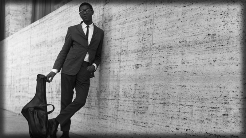 city, caucasian Ethnicity, joe henderson, manager, full length, elegance, s, young Adult, architecture, outdoors, businessman, males, glasses, briefcase