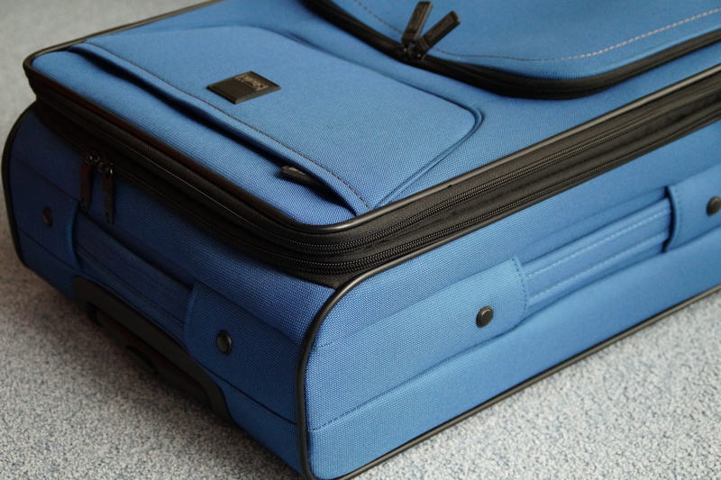 5K, bag, personal accessory, book, open, high angle view, blue, no people, briefcase, technology, go away, indoors, black, business, travel, day, close-up