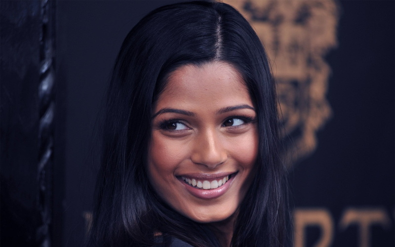 headshot, hair, toothy smile, emotion, looking at camera, women, hairstyle, cheerful, happiness, positive emotion, human face, smiling, freida pinto, beautiful woman
