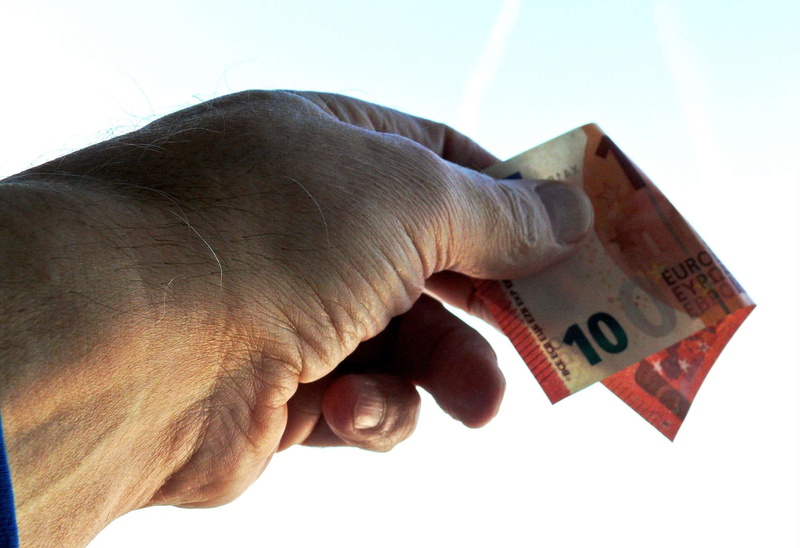 give, bill, currency, money, accept euro, hand, making money, holding, business, euro, number, wealth, one person, body part, finance, offer, 1080P, paper currency