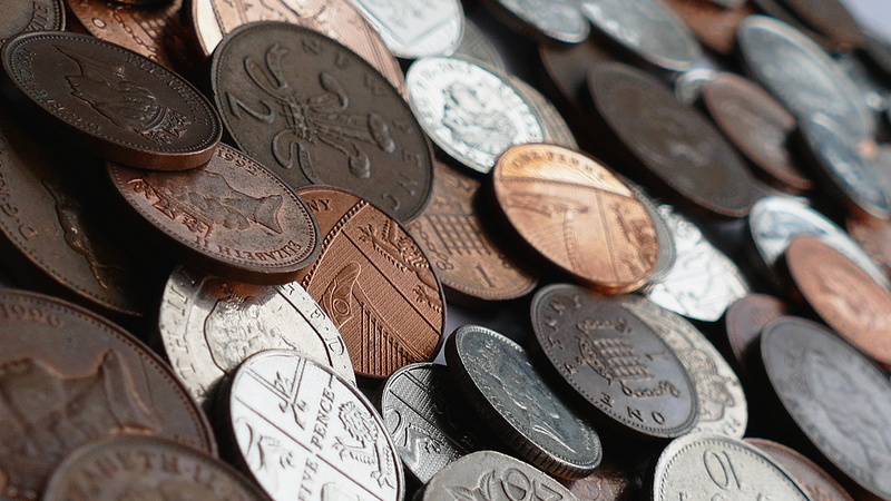 denomination, business, full frame, coin, coins, 5K, choice, still life, no people, savings, currency, close-up, indoors, finance, wealth, variation, text