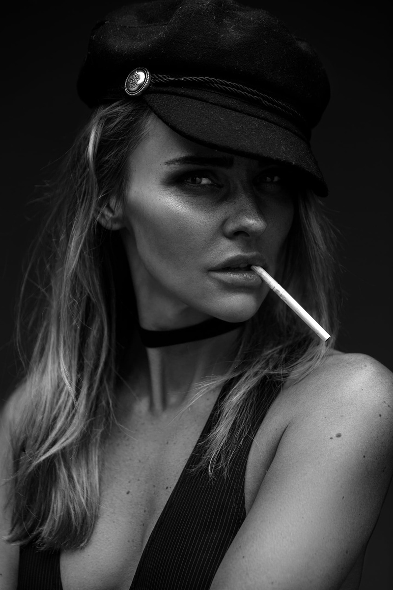women, monochrome, cigarettes, Alexey Polsky, model, face, 1080P