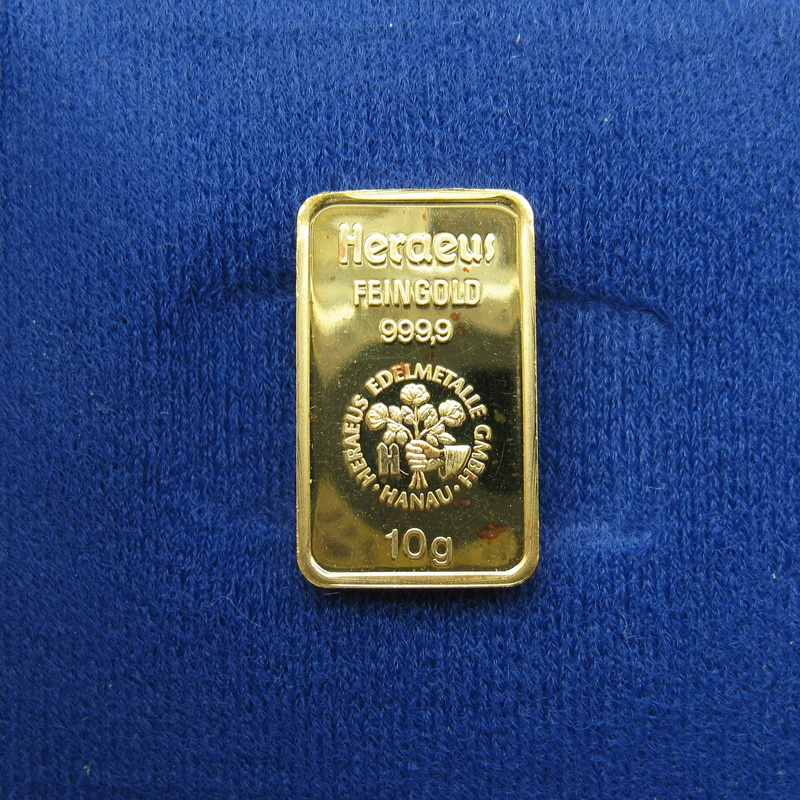 Precious Metal, metal, number, studio shot, indoors, no people, Gold, bullion, representation, text, jewellery, communication, Banks, business, wealth