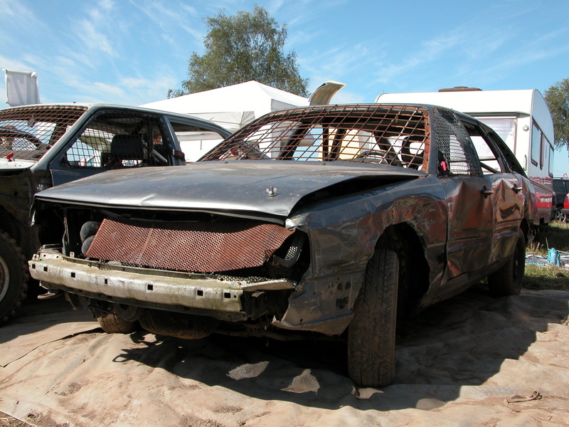 Stock Car Racing, run-down, no people, obsolete, mode of transportation, crash, deterioration, damaged, vehicles, abandoned, sunlight, motor vehicle, sky