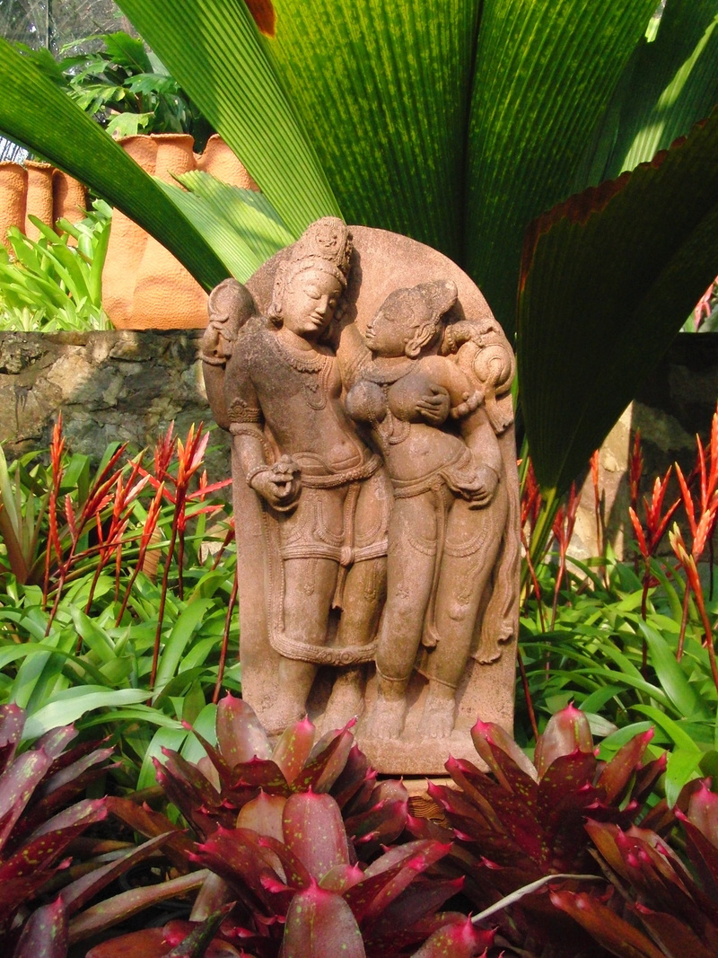 garden, buddhism, plant part, nature, female likeness, male likeness, thailand, religion, statue, tourism, 2K, craft, growth, spirituality, representation
