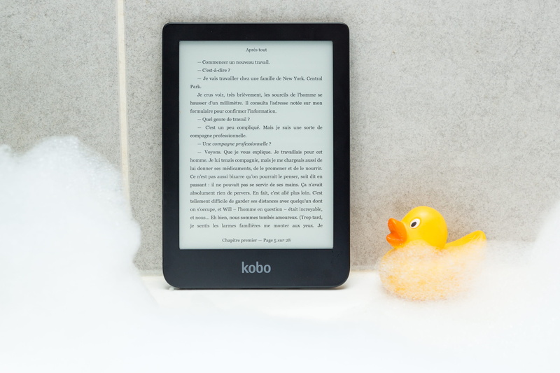 bubbles, animal representation, day, close-up, 2K, directly above, toy, read, western script, technology, duck, white color, yellow, still life, relaxation