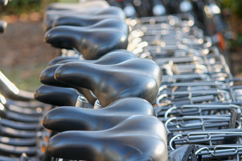 classic, repetition, selective focus, locomotion, borrow, representation, suspension, outdoors, cycling, mr saddle, in a row, silver colored, no people
