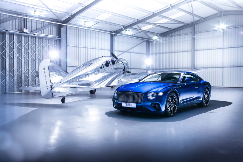 ceiling, sports car, business, 2K, factory, lighting equipment, land vehicle, illuminated, shiny, architecture, indoors, 2018, automobile industry, industry