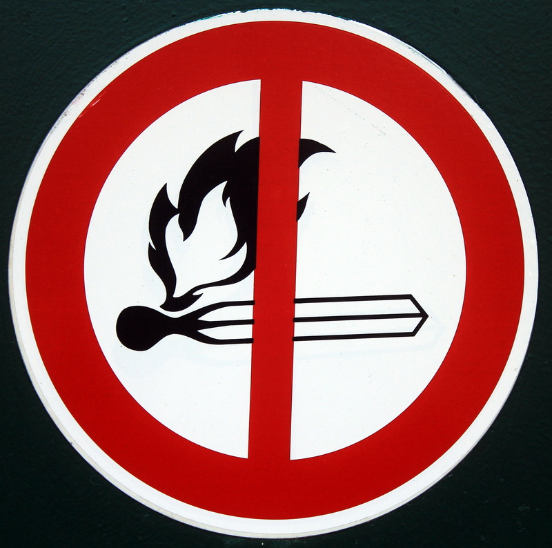 2K, risk, information, circle, day, sign, red, communication, flammable, wall - building feature, design, human representation, Shield, warning sign, geometric shape